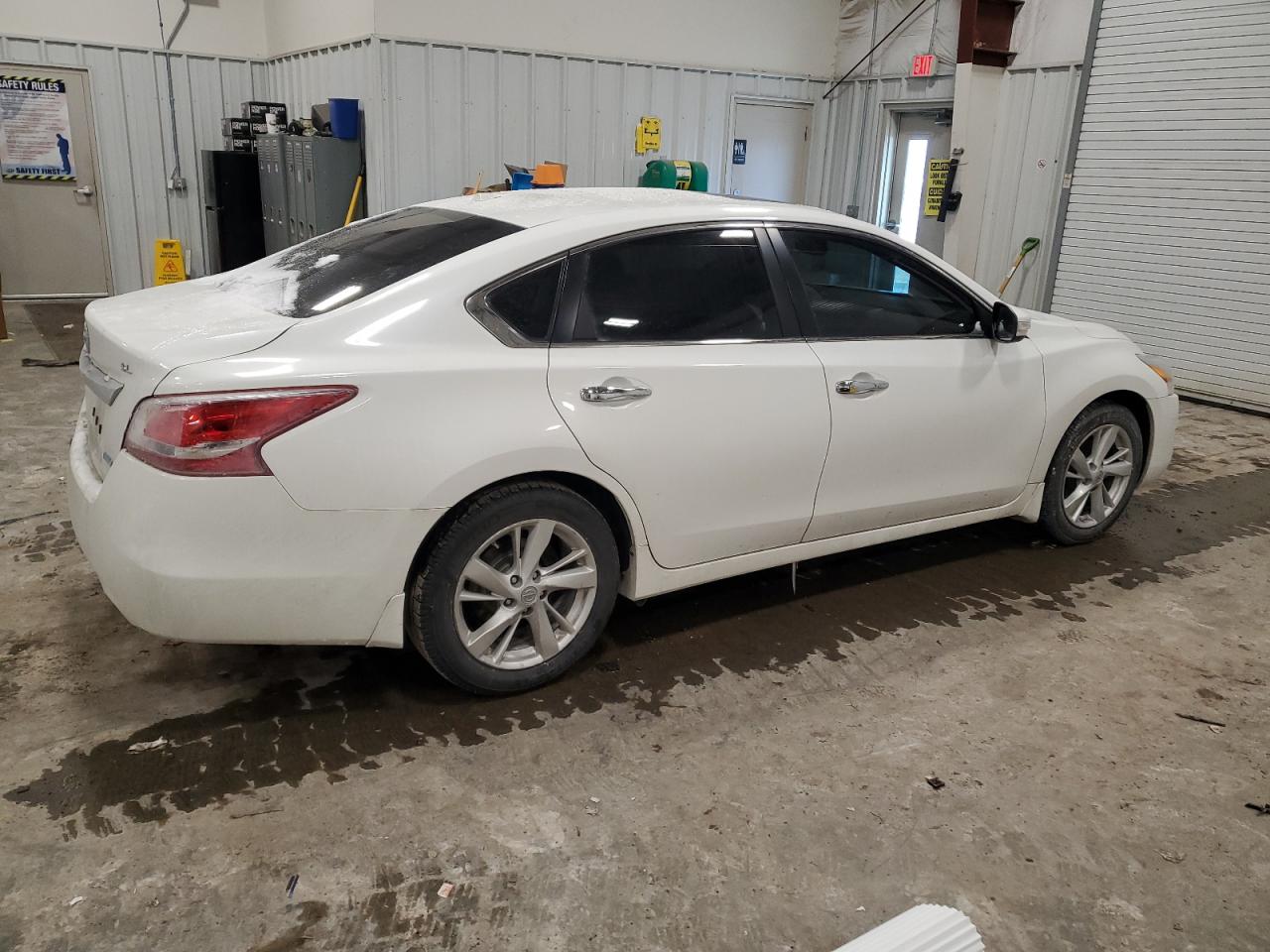 2013 Nissan Altima - Image 3