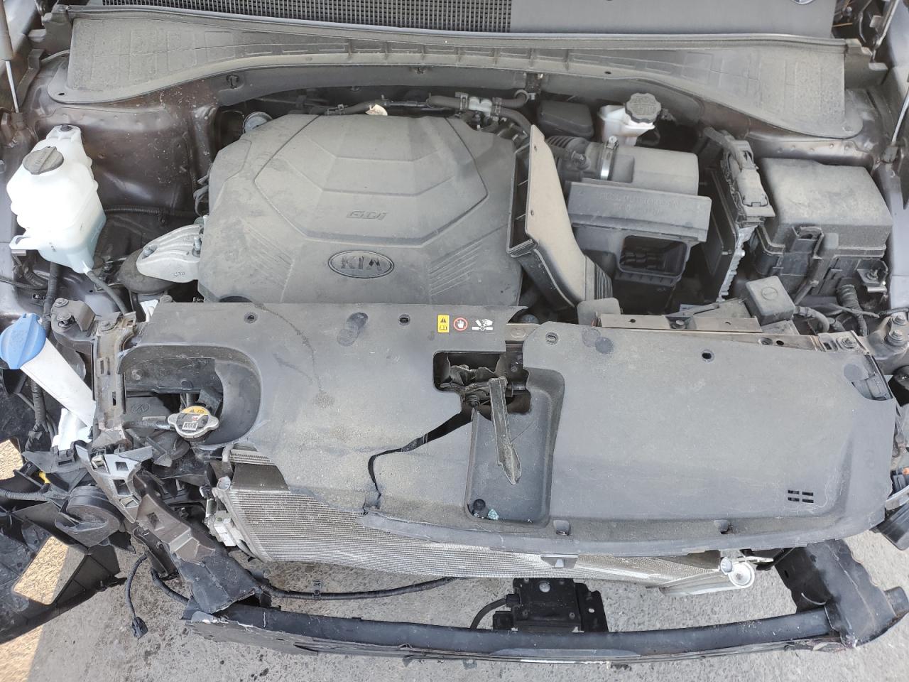 2019 Kia Sorento - Image 13