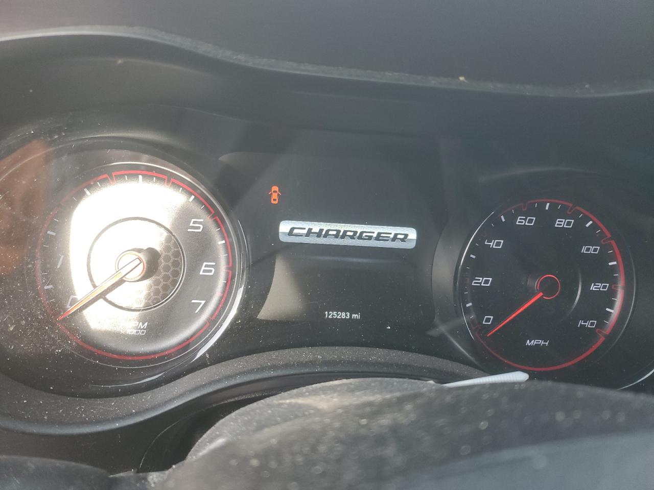 2016 Dodge Charger - Image 9