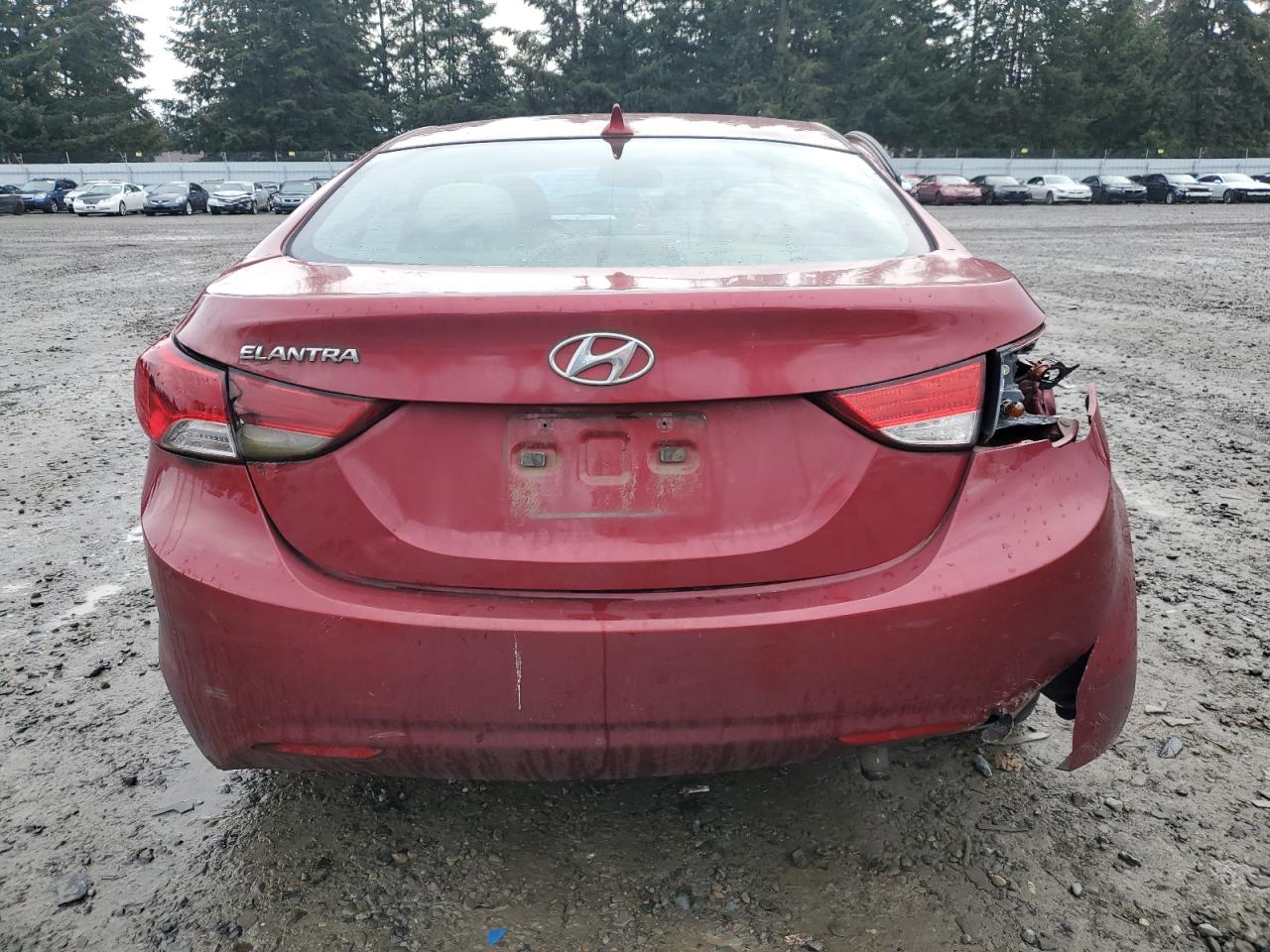 2013 Hyundai Elantra - Image 6