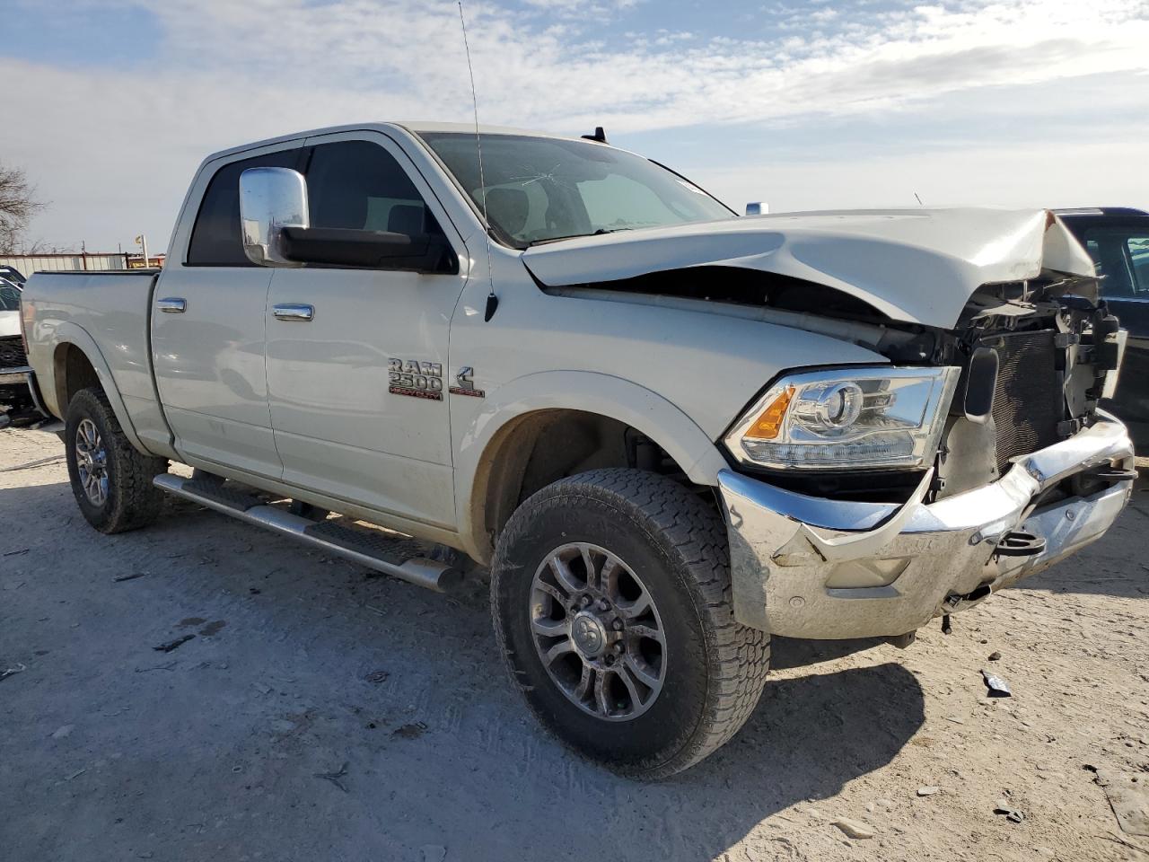 2017 RAM 2500 - Image 4