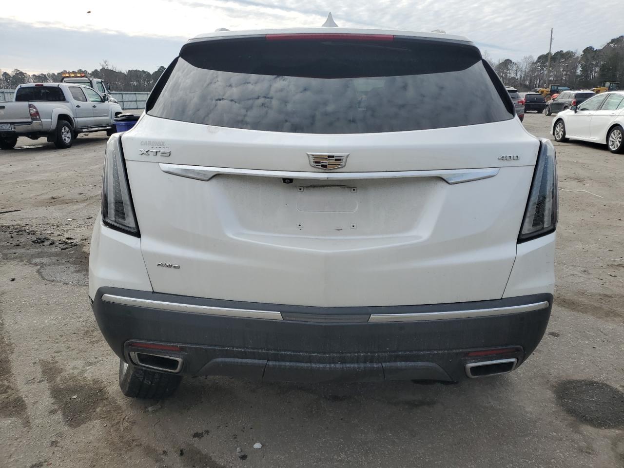 2020 Cadillac XT5 - Image 6
