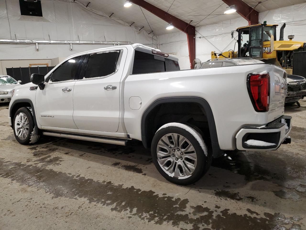 2021 GMC Sierra - Image 2