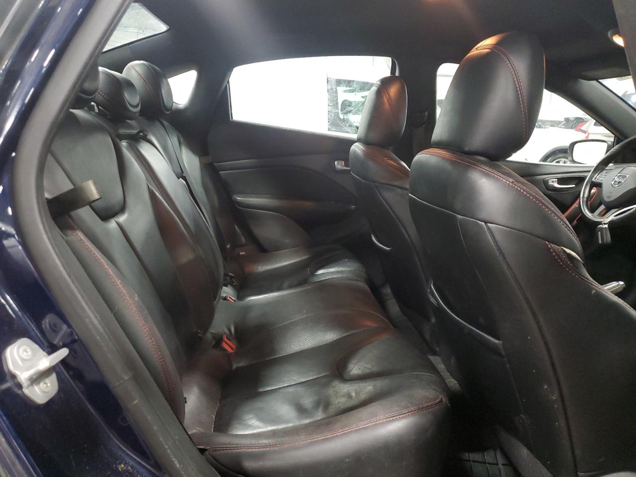 2015 Dodge Dart - Image 10