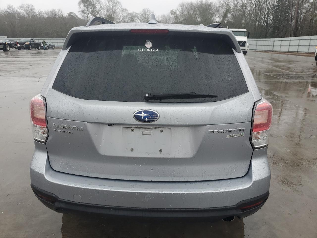 2017 Subaru Forester - Image 6