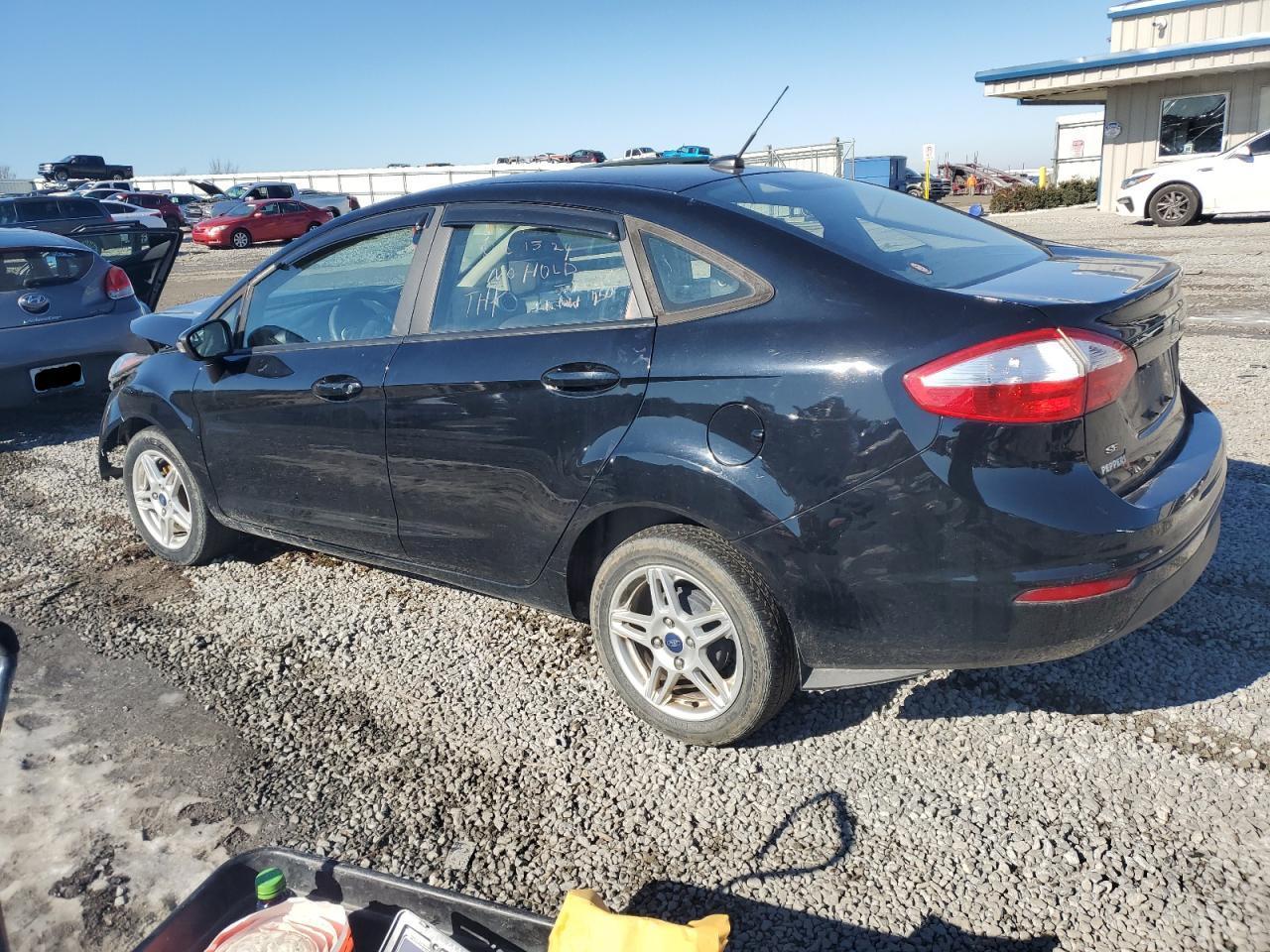 2018 Ford Fiesta - Image 2