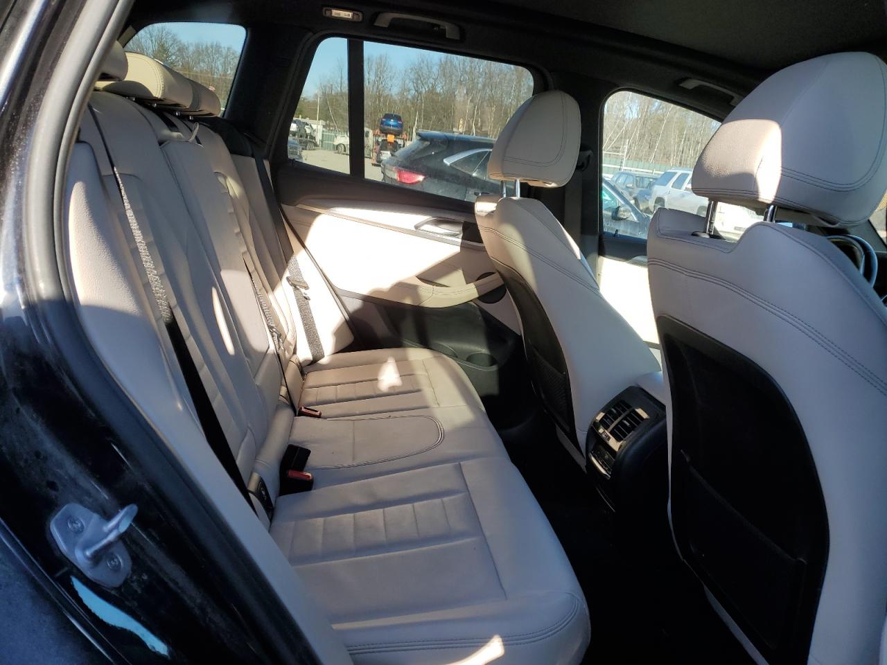 2018 BMW X3 - Image 11