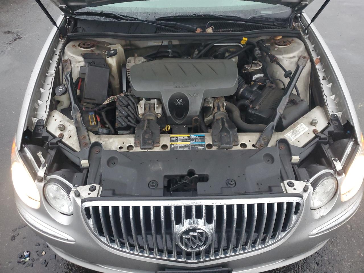 2008 Buick LaCrosse - Image 11
