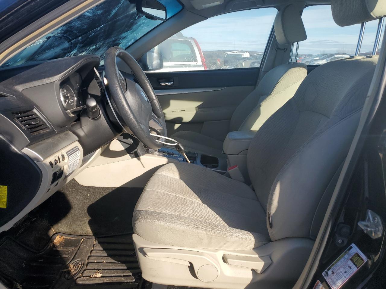 2012 Subaru Outback - Image 7