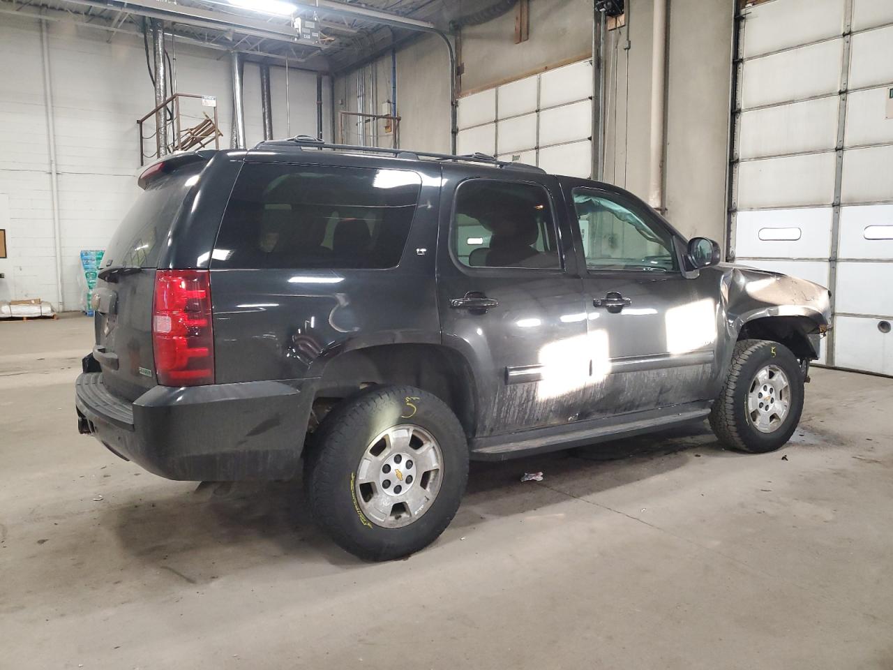 2011 Chevrolet Tahoe - Image 3