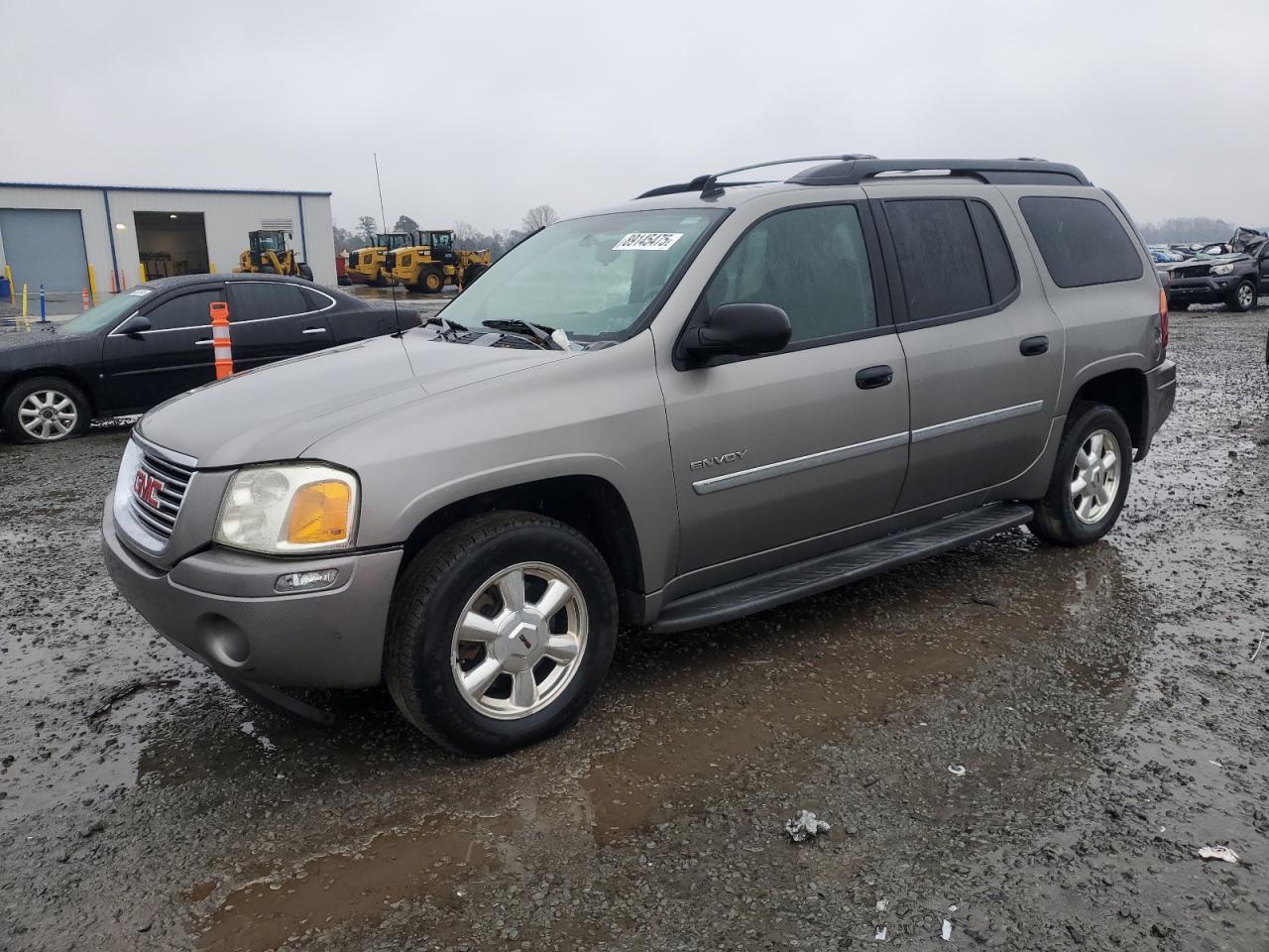 2006 GMC Envoy - Image 1
