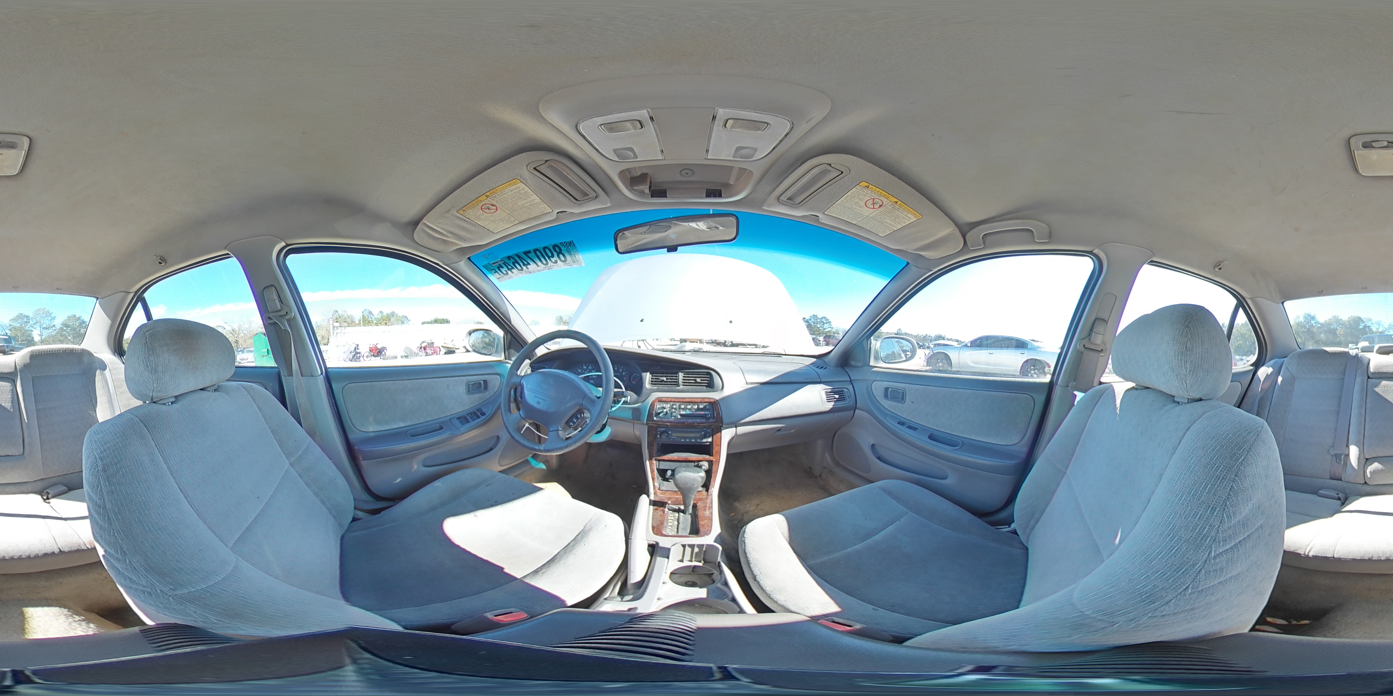2001 Nissan Altima - Image 12