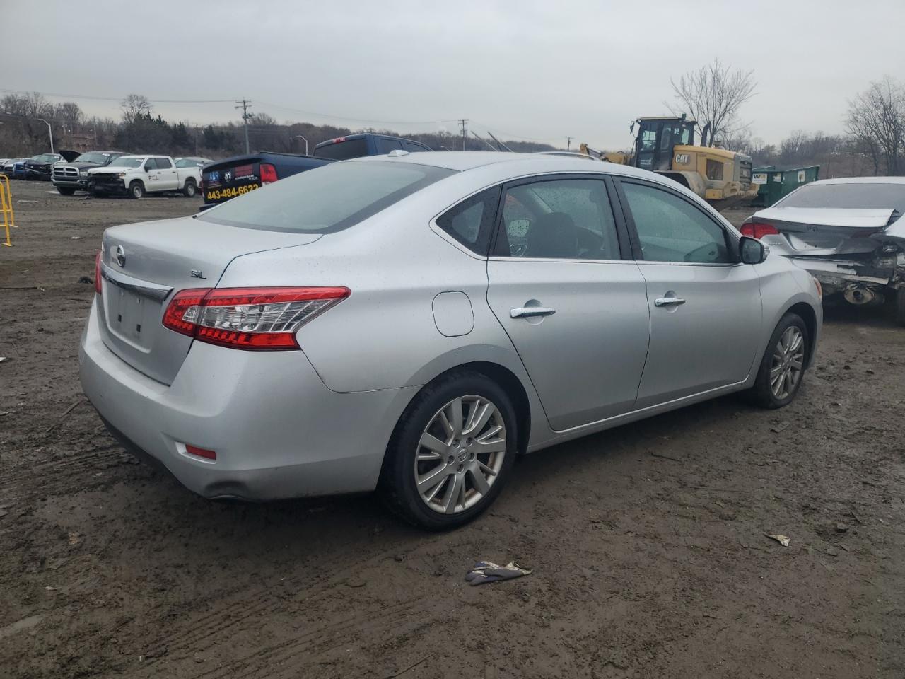 2015 Nissan Sentra - Image 3