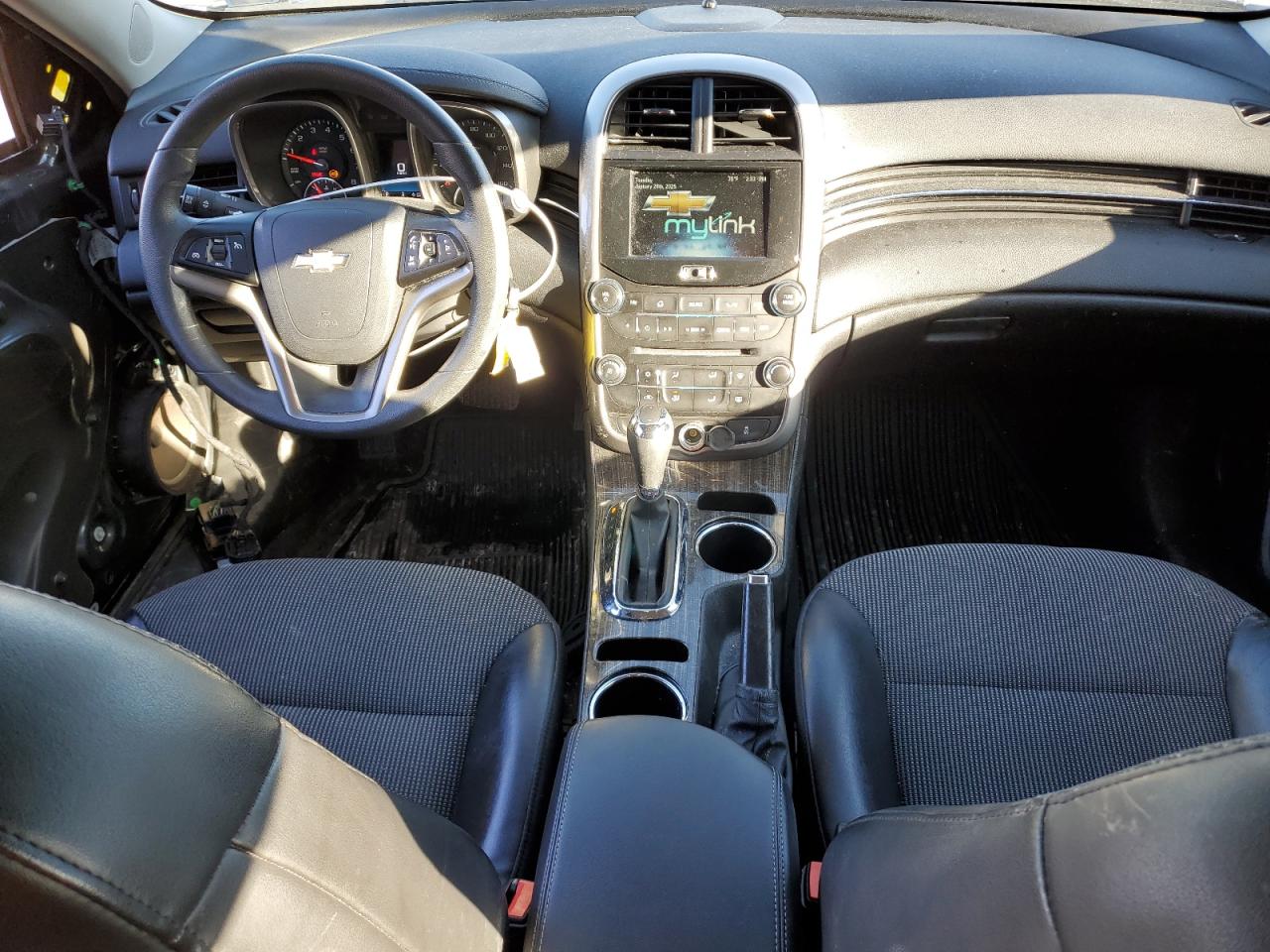 2015 Chevrolet Malibu - Image 8