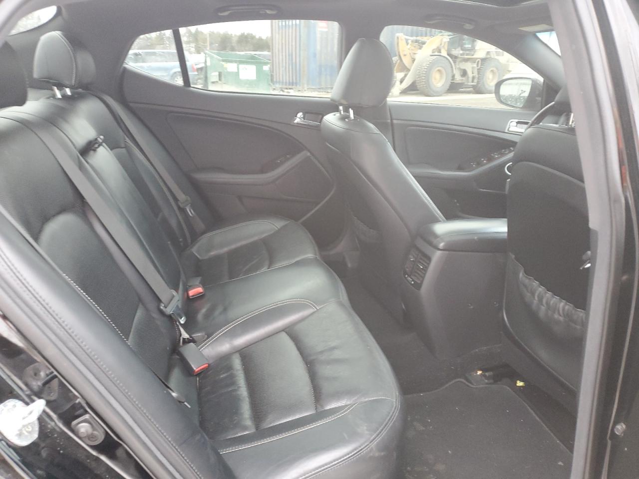 2013 Kia Optima - Image 10