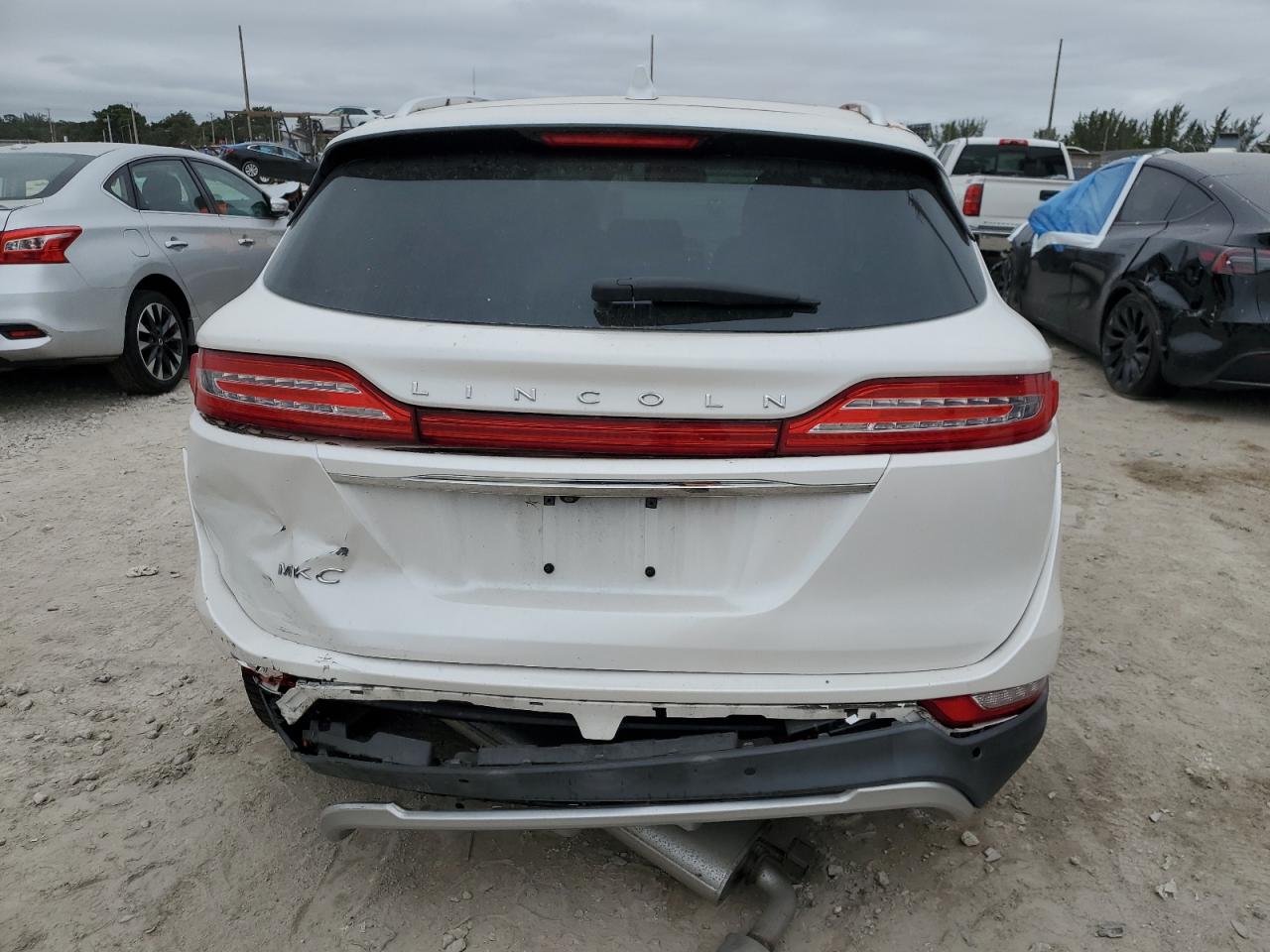 2019 Lincoln MKC - Image 6