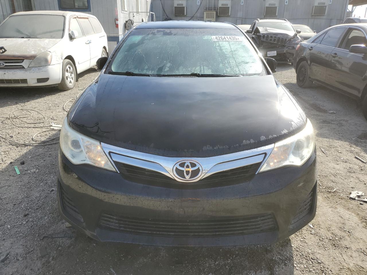 2014 Toyota Camry - Image 5
