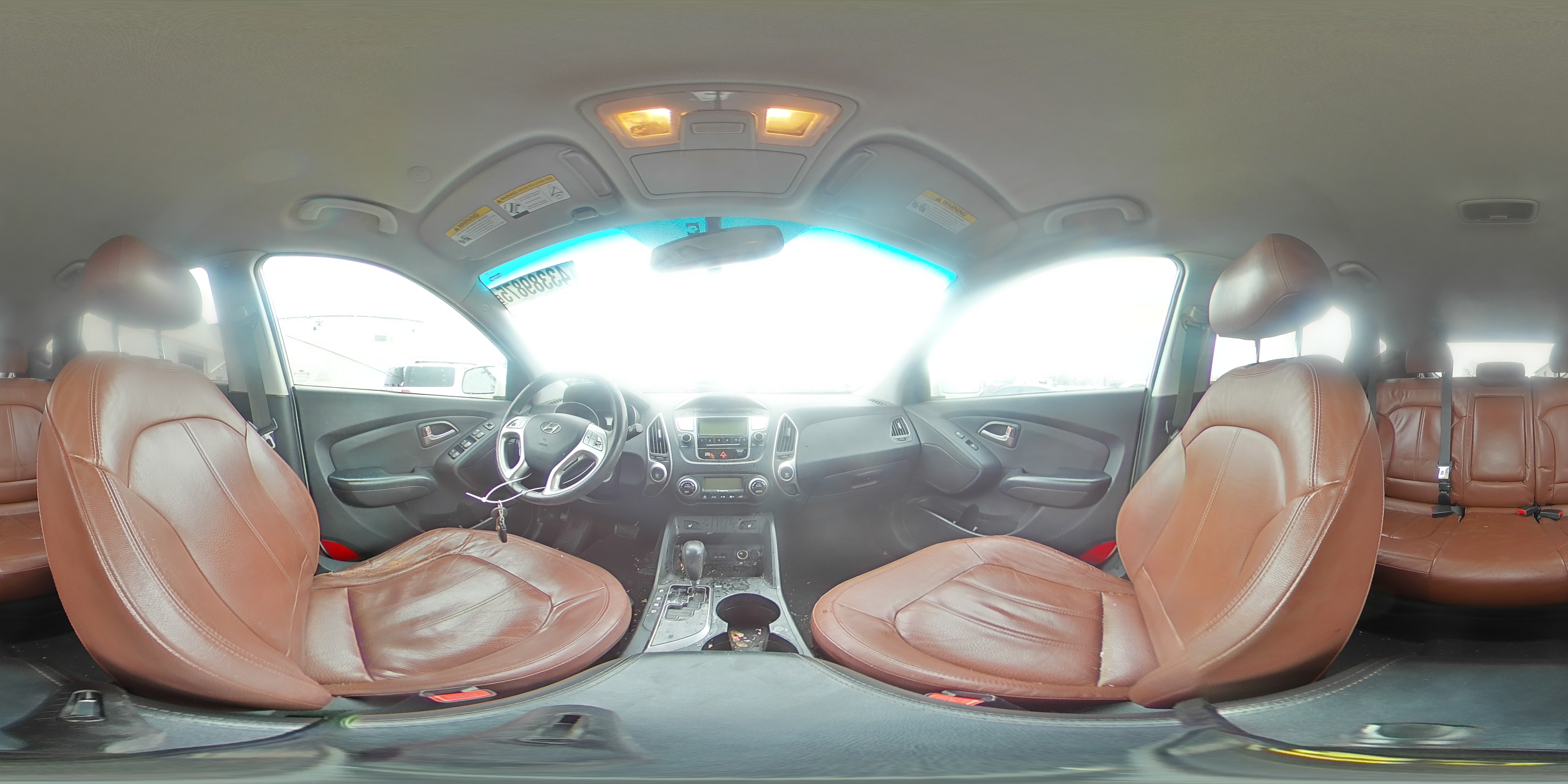 2012 Hyundai Tucson - Image 16