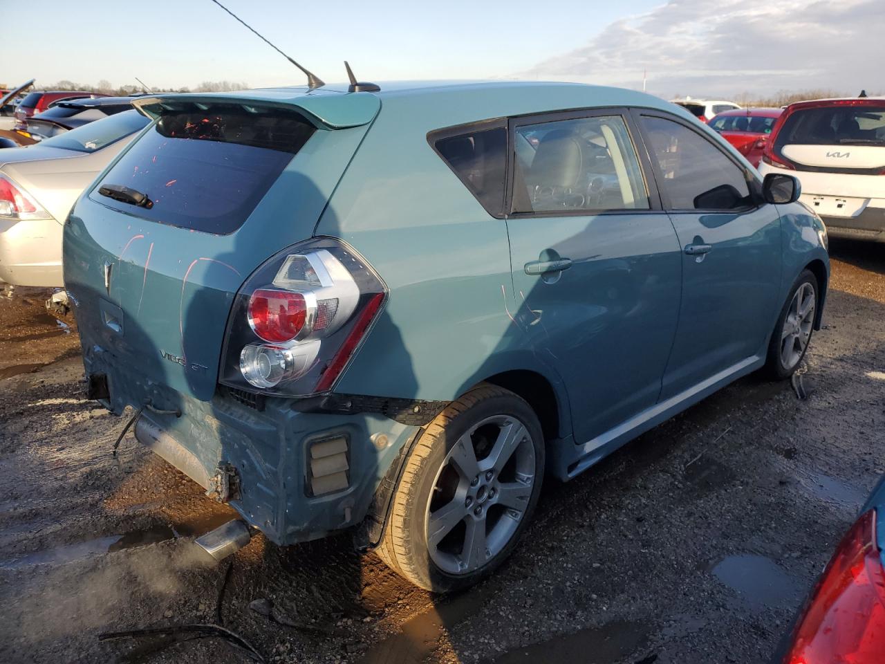 2009 Pontiac Vibe - Image 3