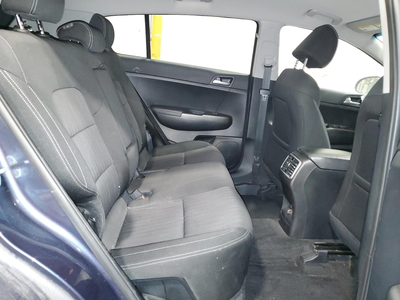 2022 Kia Sportage - Image 11