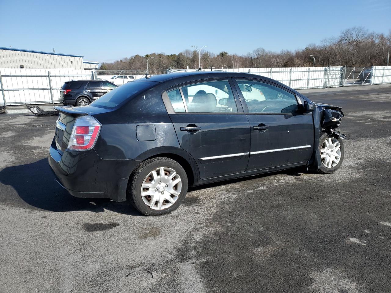 2011 Nissan Sentra - Image 3