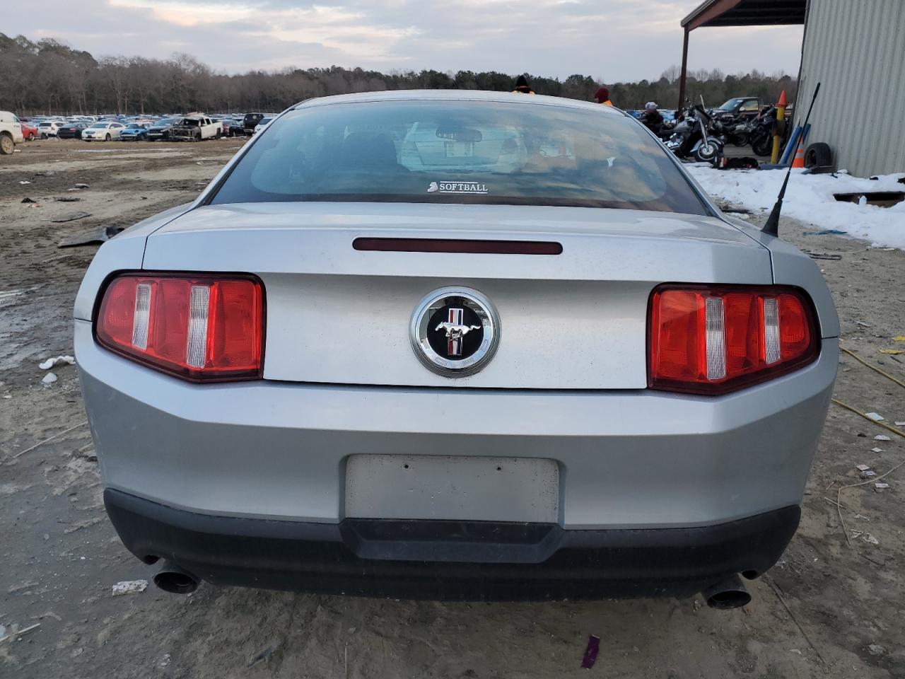 2011 Ford Mustang - Image 6