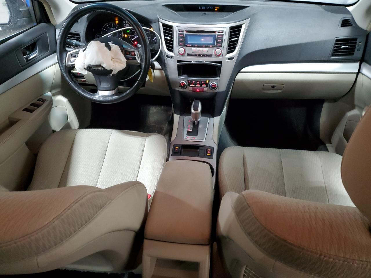 2012 Subaru Outback - Image 8