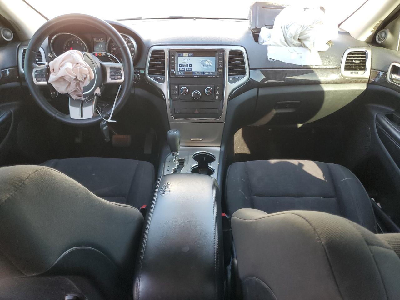 2012 Jeep Grand Cherokee - Image 8