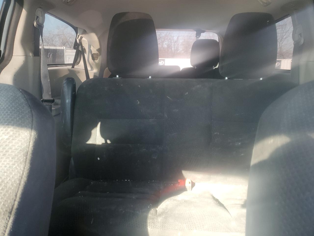 2016 Dodge Caravan - Image 10