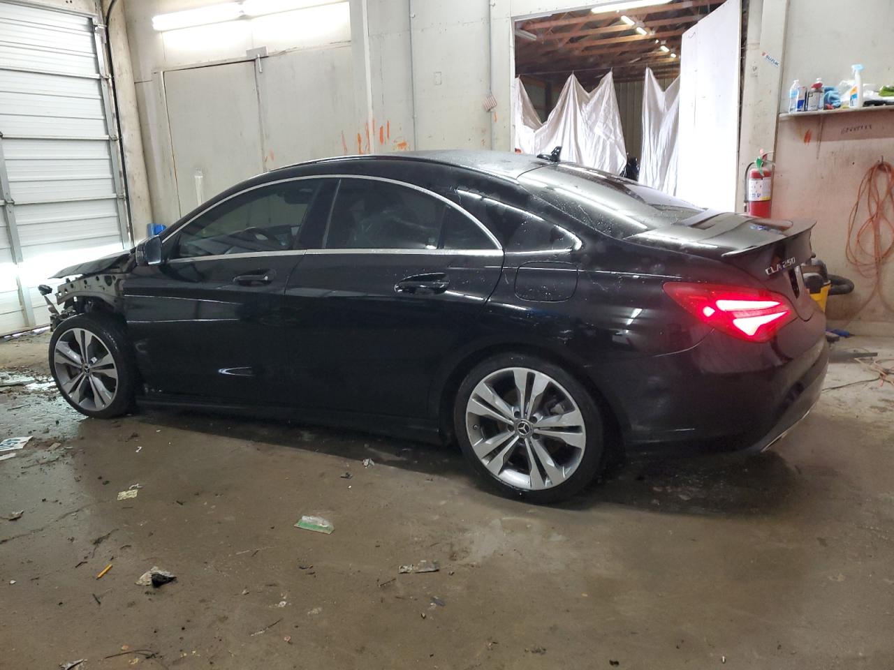 2019 Mercedes-Benz CLA-klasse - Image 2