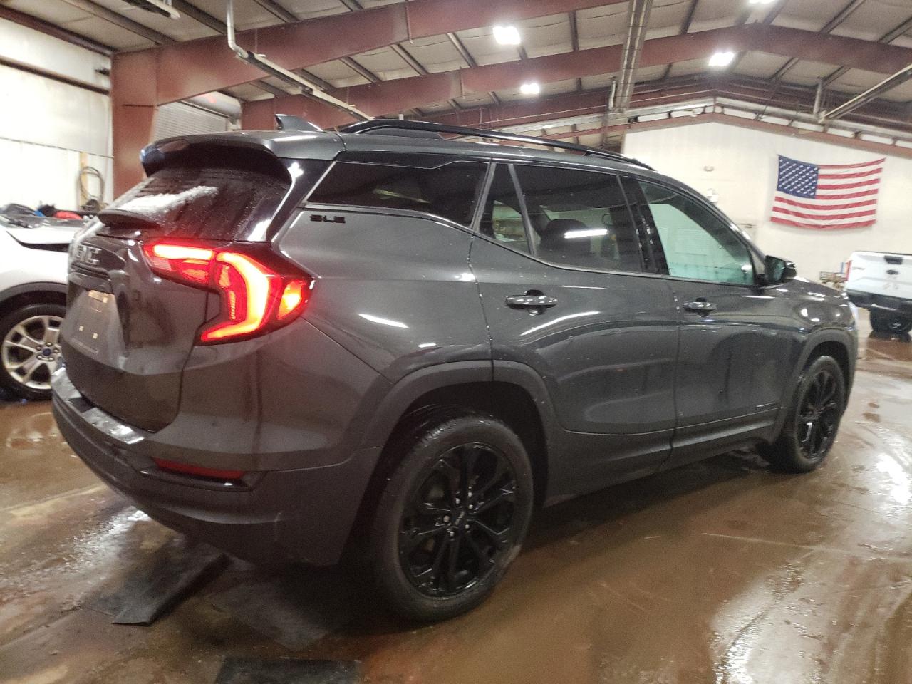 2021 GMC Terrain - Image 3