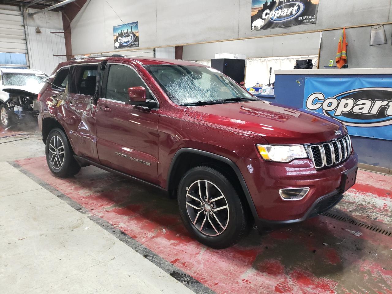 2018 Jeep Grand Cherokee - Image 4