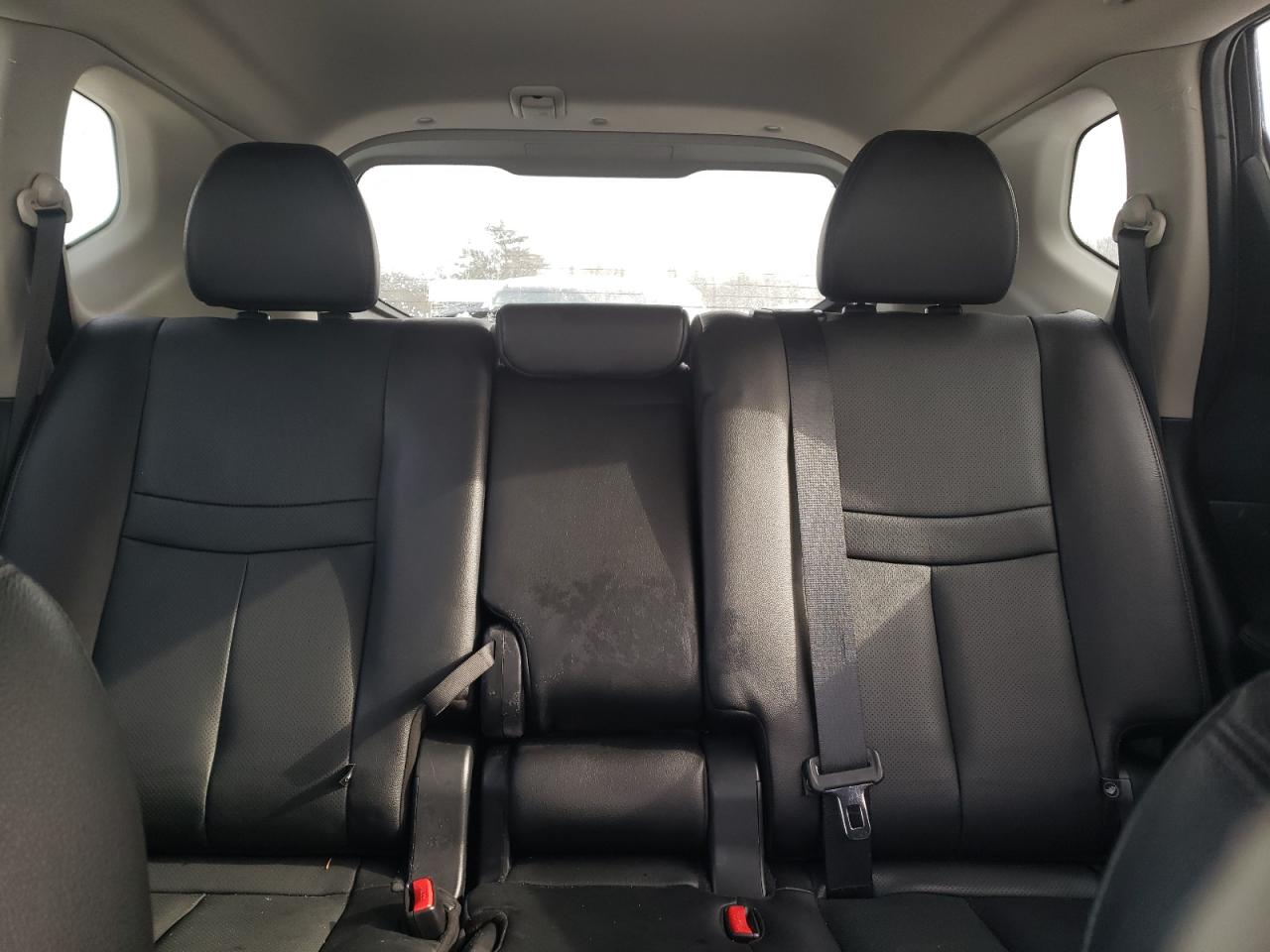 2016 Nissan Rogue - Image 10