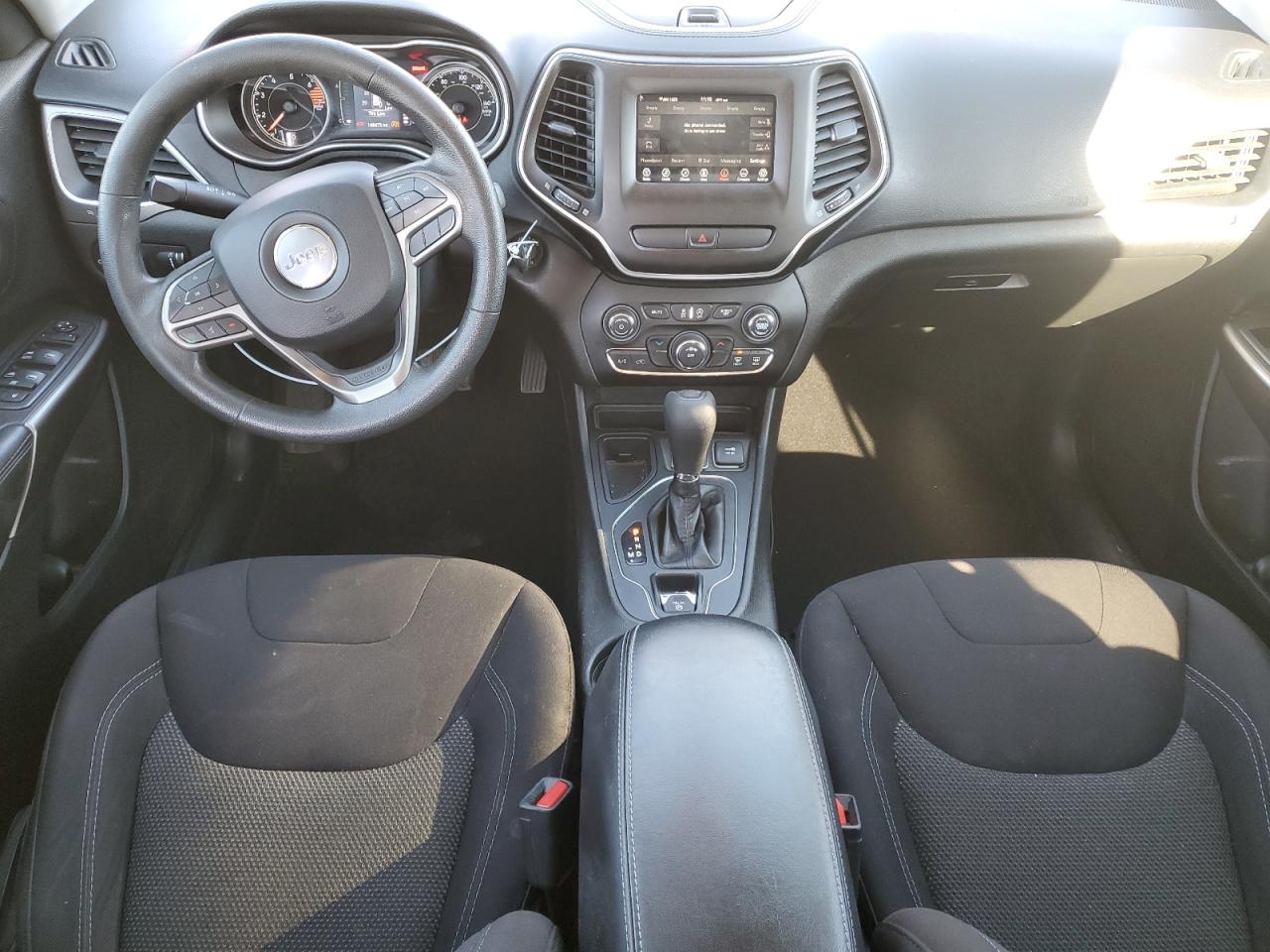 2019 Jeep Grand Cherokee - Image 8