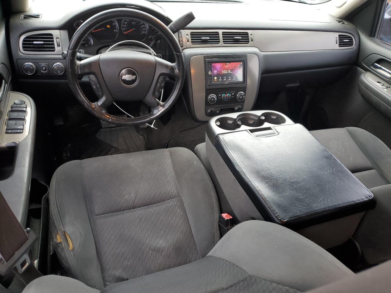 2009 Chevrolet Tahoe - Image 8