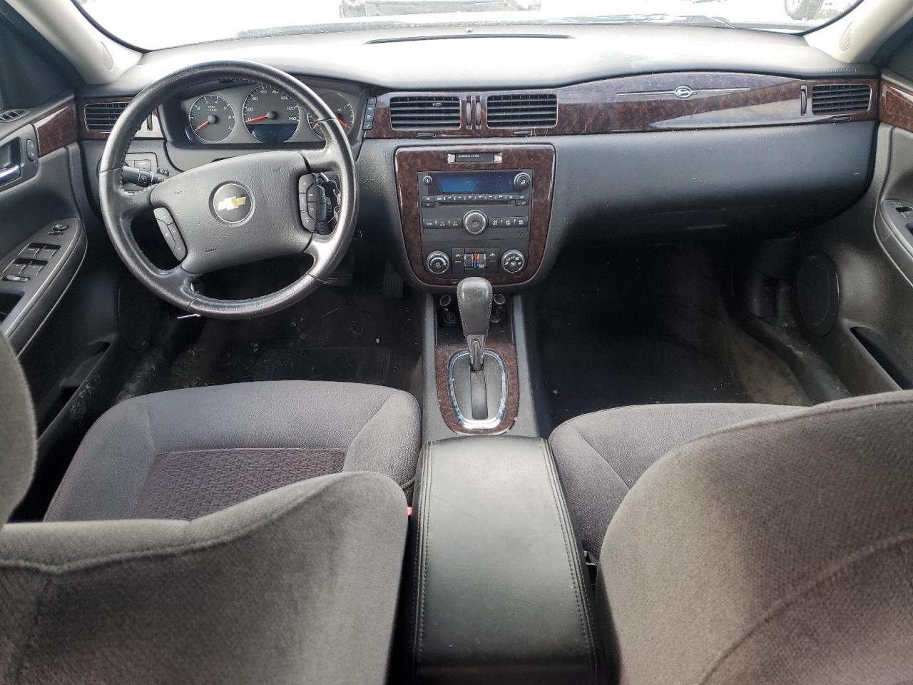 2012 Chevrolet Impala - Image 8