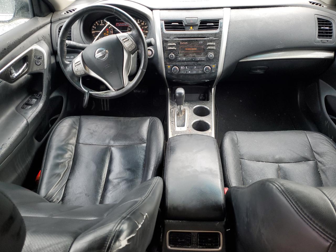 2015 Nissan Altima - Image 8