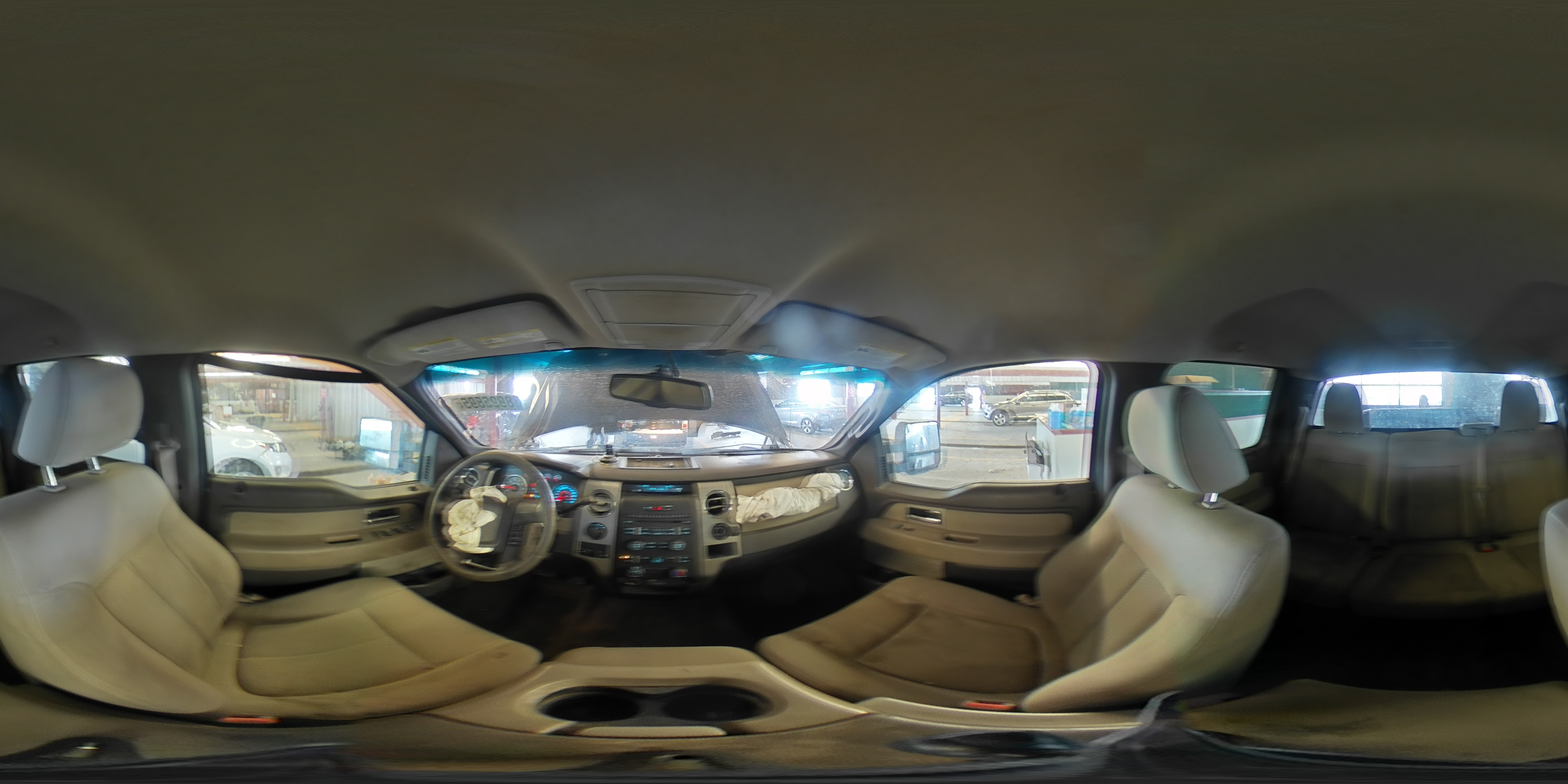 2010 Ford F-150 - Image 13