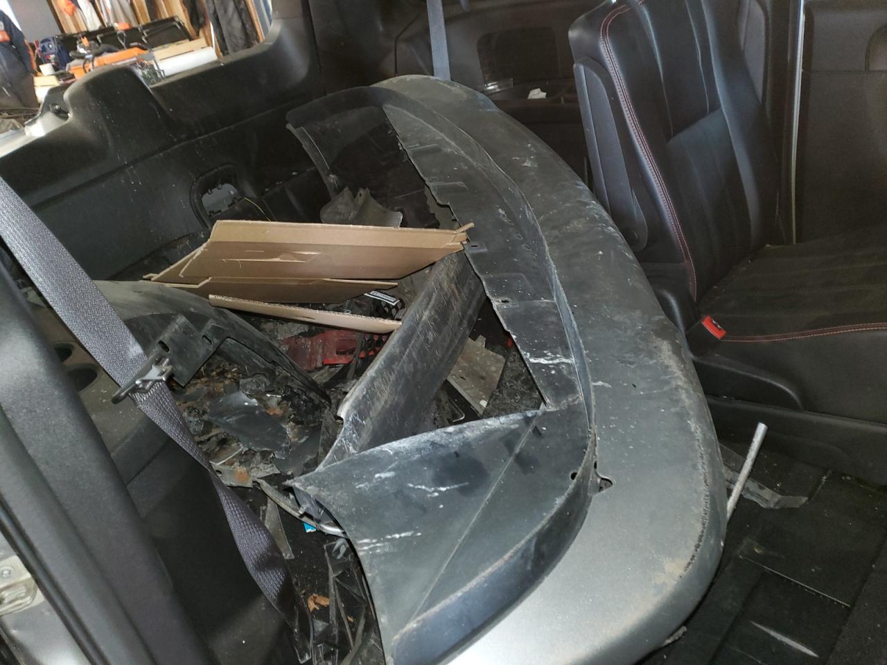 2019 Dodge Caravan - Image 13