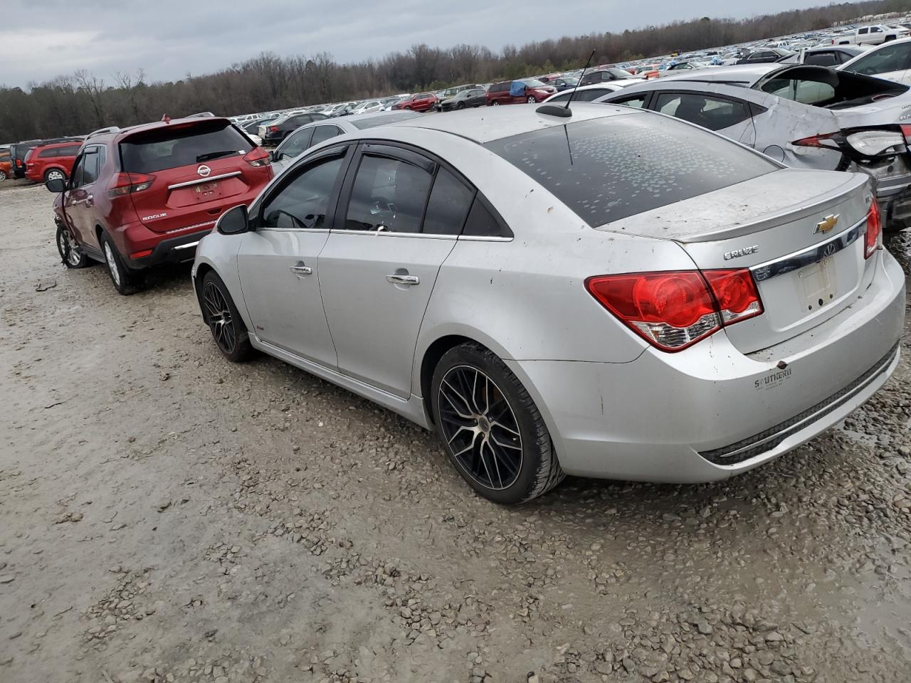 2015 Chevrolet Cruze - Image 2