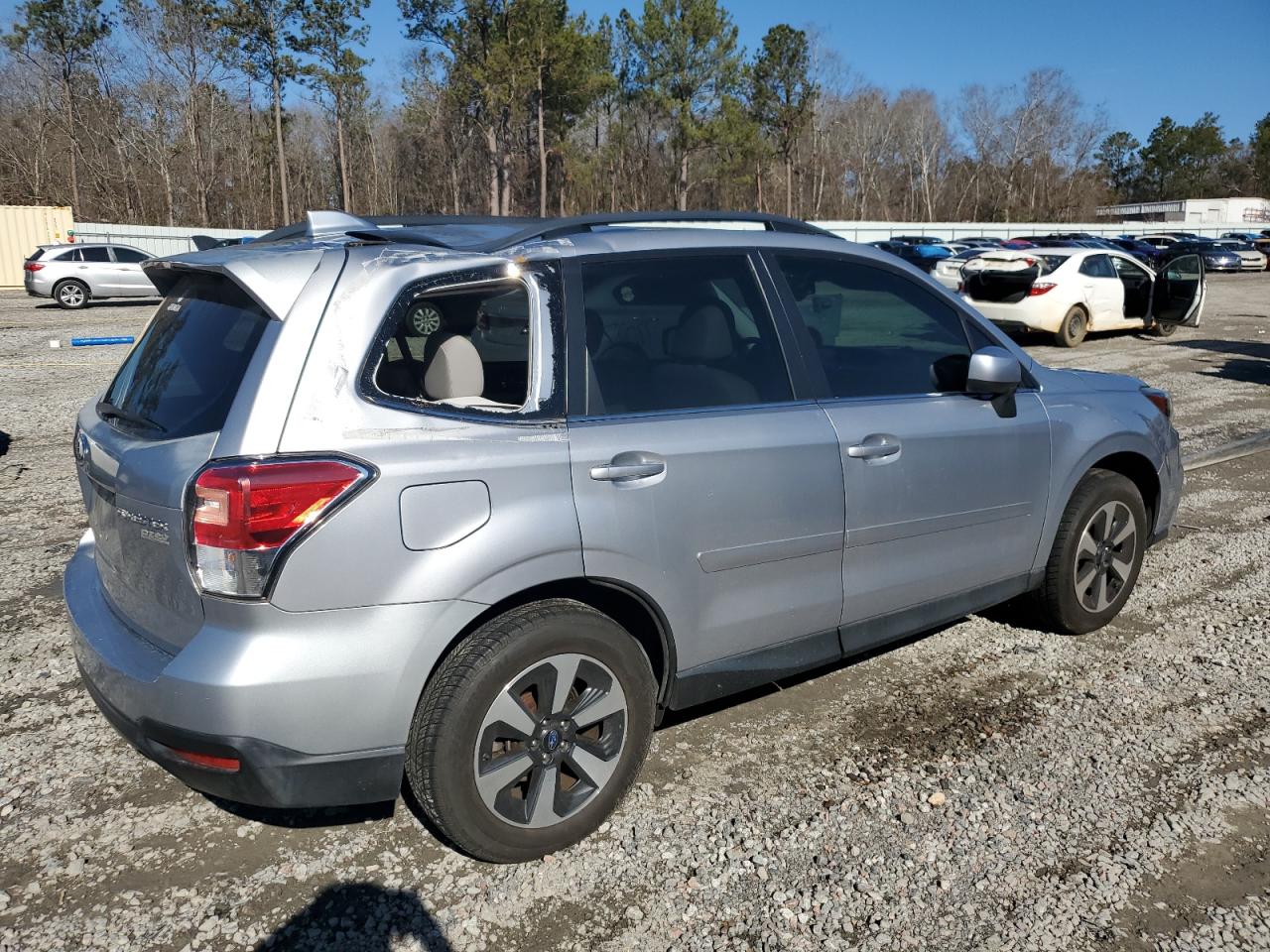 2017 Subaru Forester - Image 3