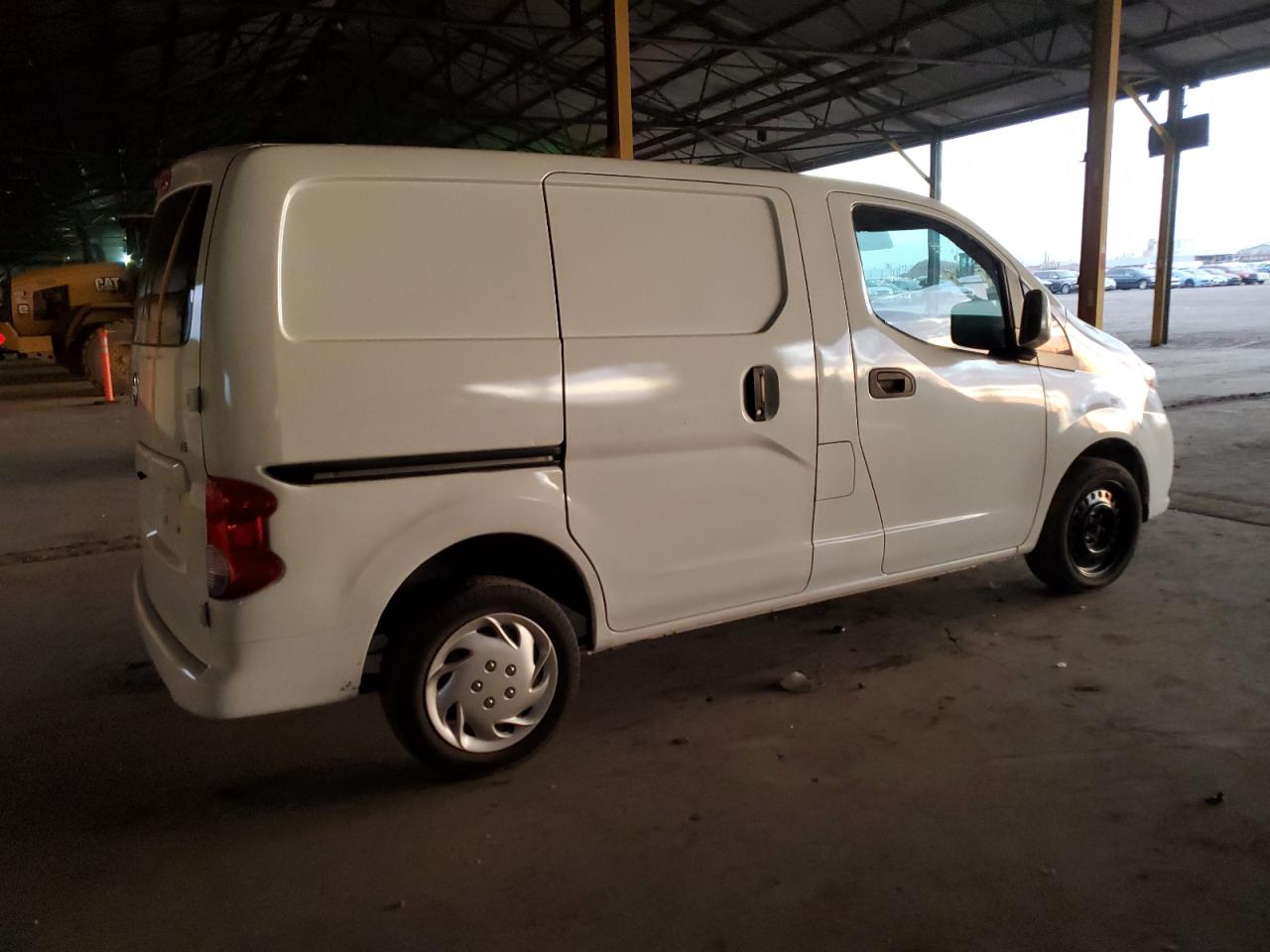 VIN 3N6CM0KN1FK708265 2015 NISSAN NV no.3