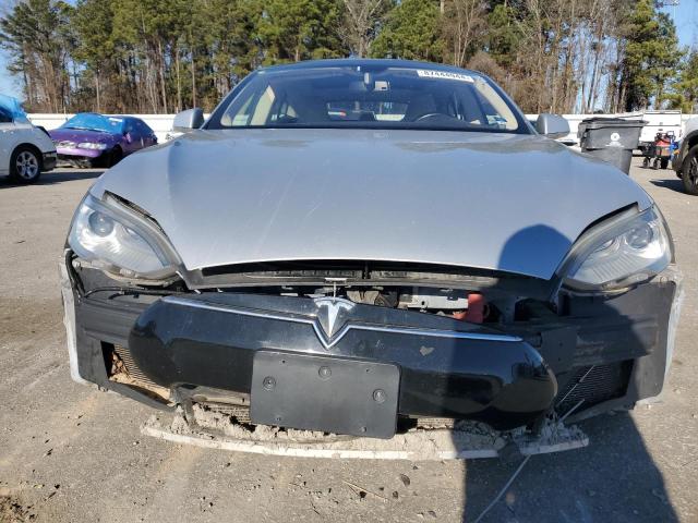 Хэтчбеки TESLA MODEL S 2013 Серебристый