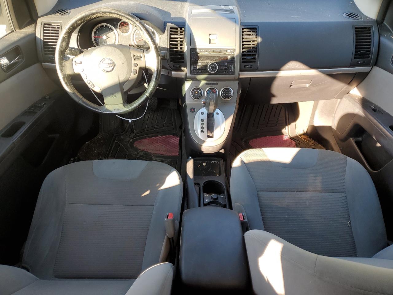 2010 Nissan Sentra - Image 8