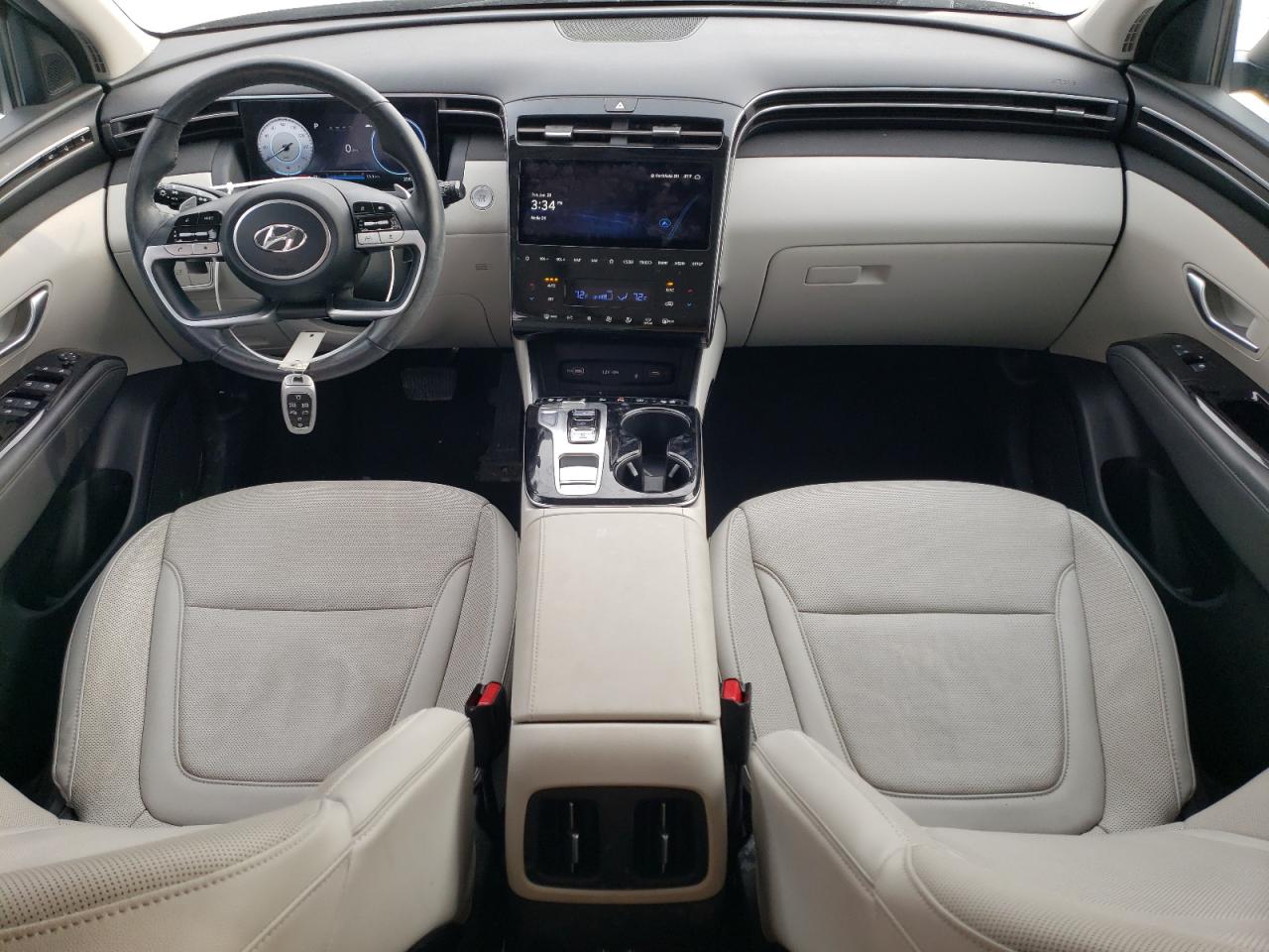 2022 Hyundai Tucson - Image 8