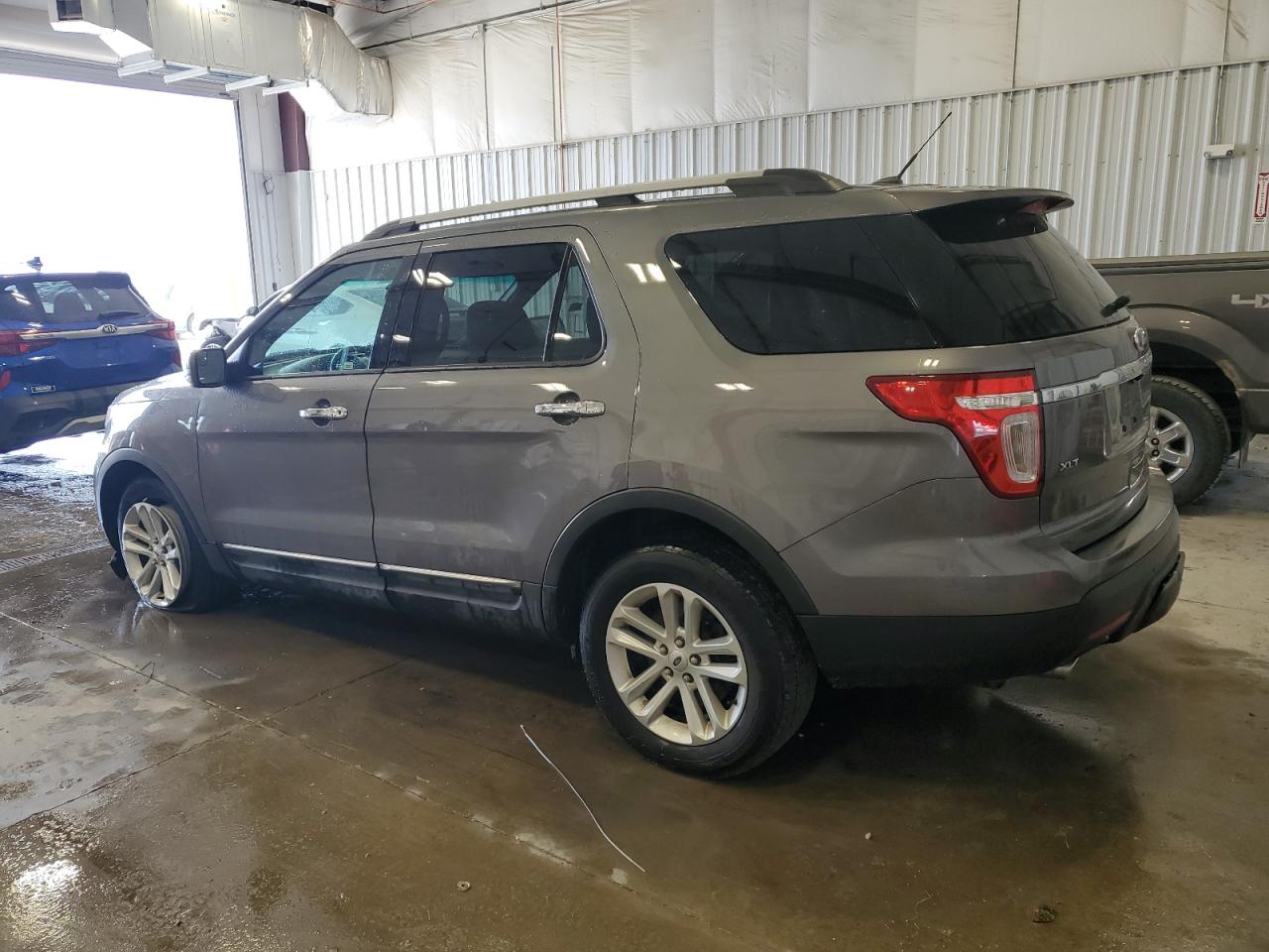 2012 Ford Explorer - Image 2
