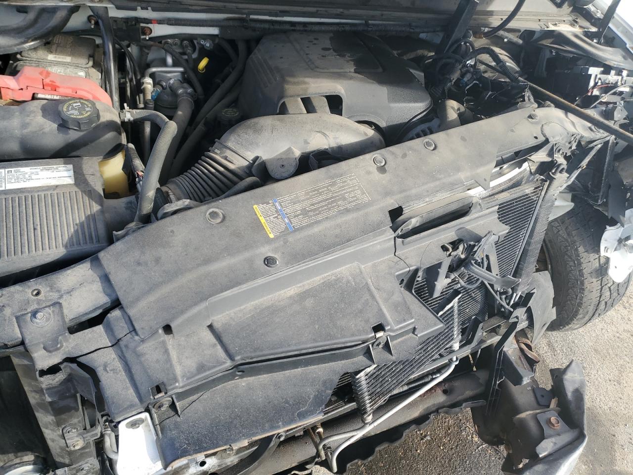 2009 Chevrolet Avalanche - Image 12