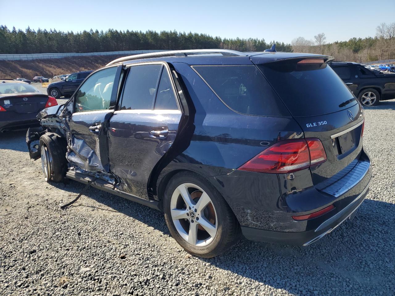 2018 Mercedes-Benz GLE - Image 2