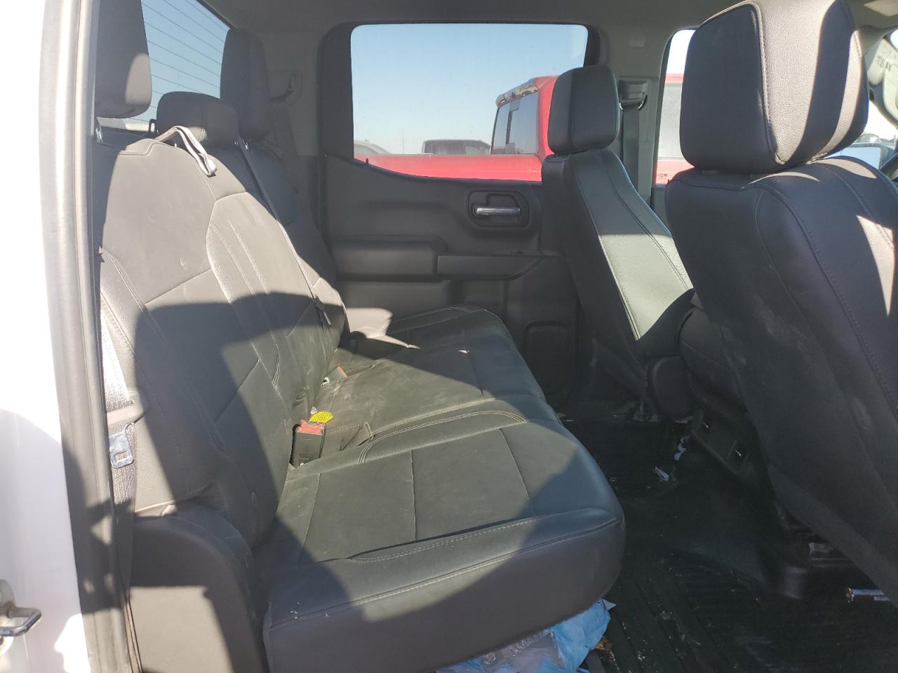 2022 Chevrolet Silverado - Image 10