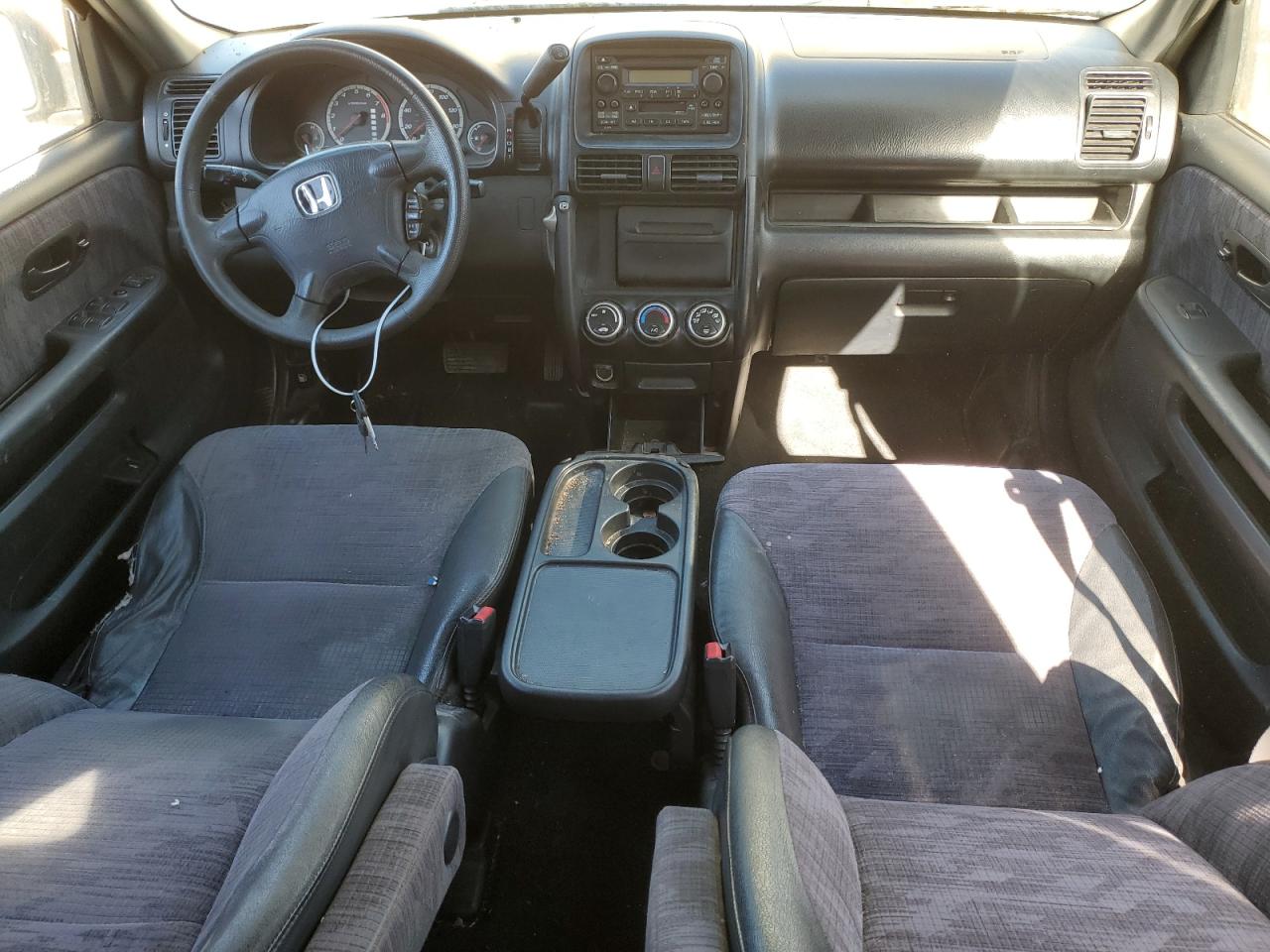 2004 Honda CR-V - Image 8